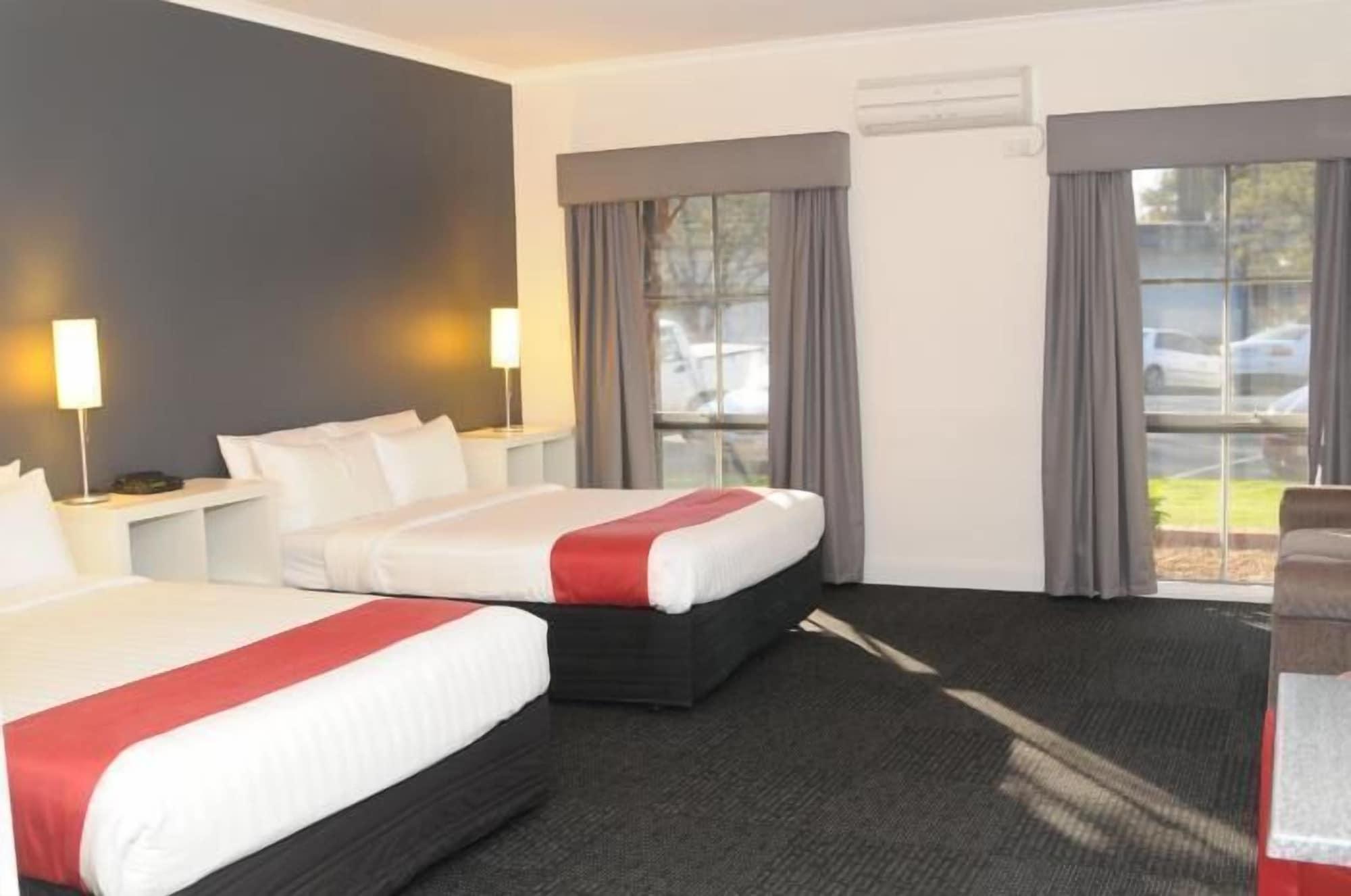 Caledonian Hotel Motel Echuca Kültér fotó